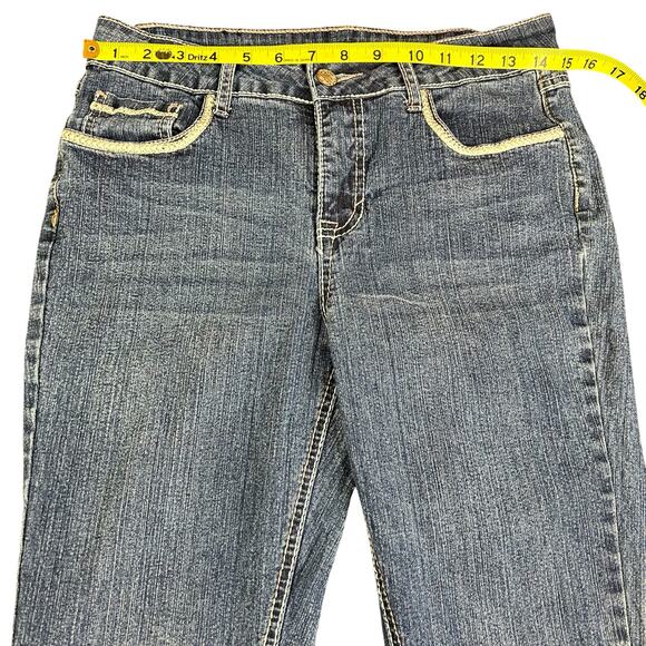 Roz & Ali Jeans Women Size 8 Blue Embroidered Pockets Y2K Mid Rise Ankle Denim - Picture 10 of 11